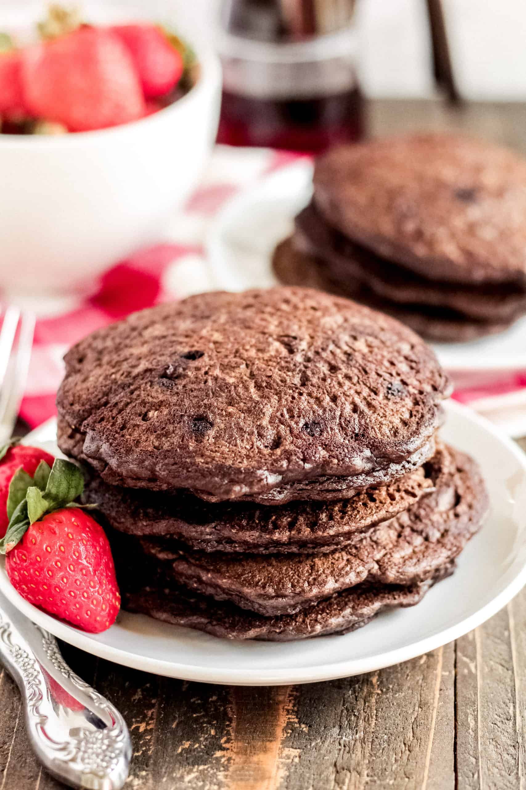 Chocolate Oat Pancakes (gluten-free, dairy-free option) - Mile High Mitts